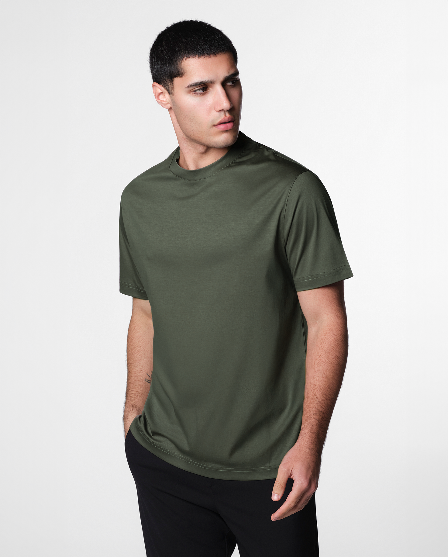 LUXE T-SHIRT - GREEN