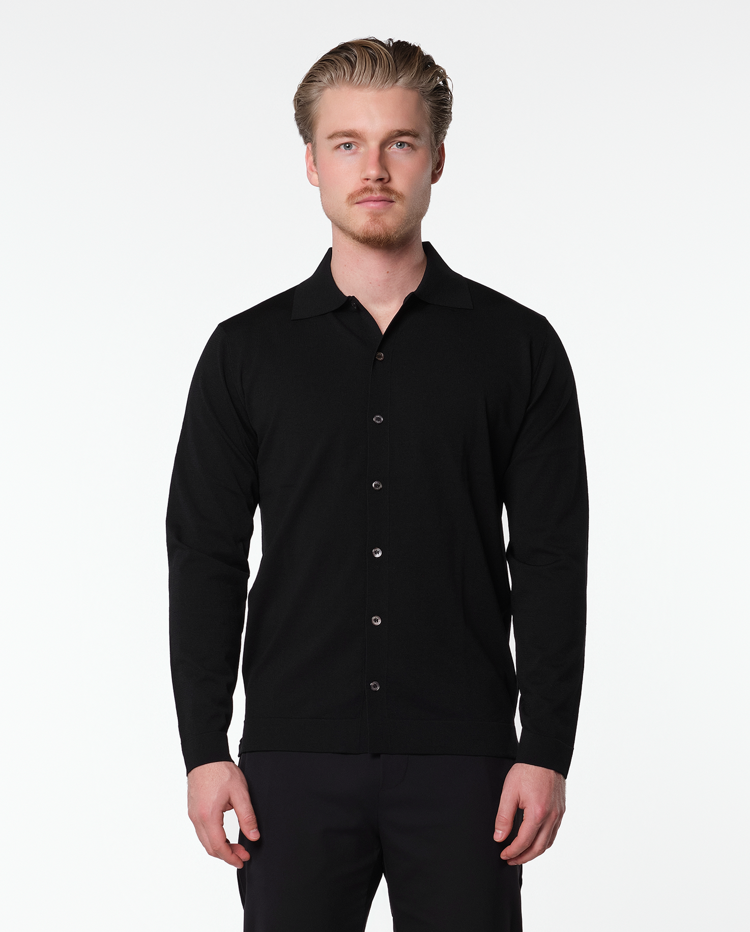 KNITTED SHIRT - BLACK
