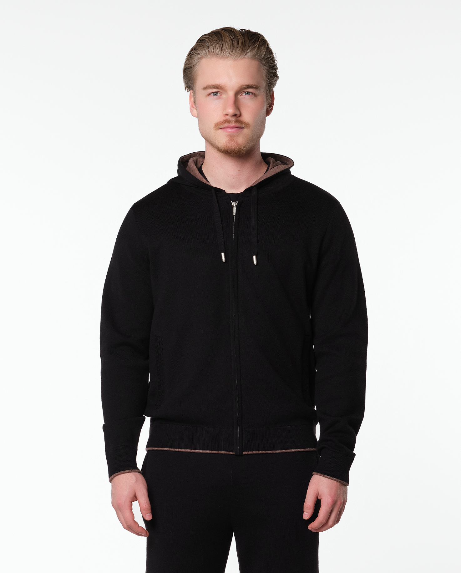 WEEKEND ZIPPER VEST - BLACK