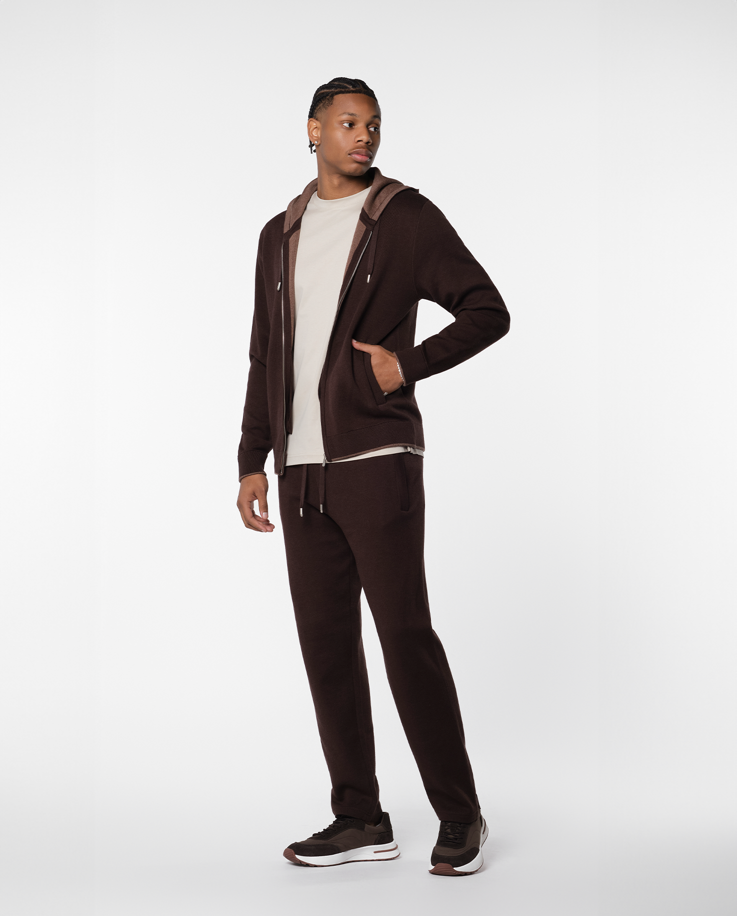 WEEKEND ZIPPER VEST - BROWN