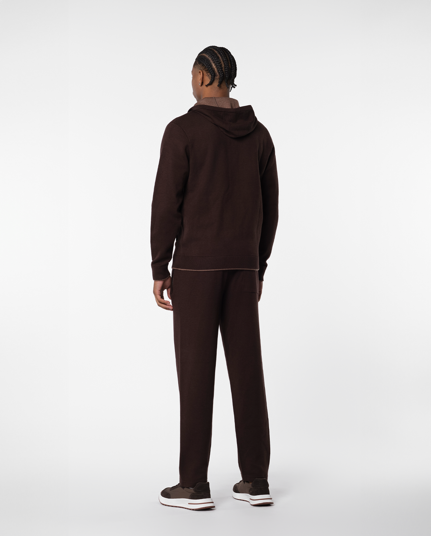 WEEKEND JOGGER - BROWN