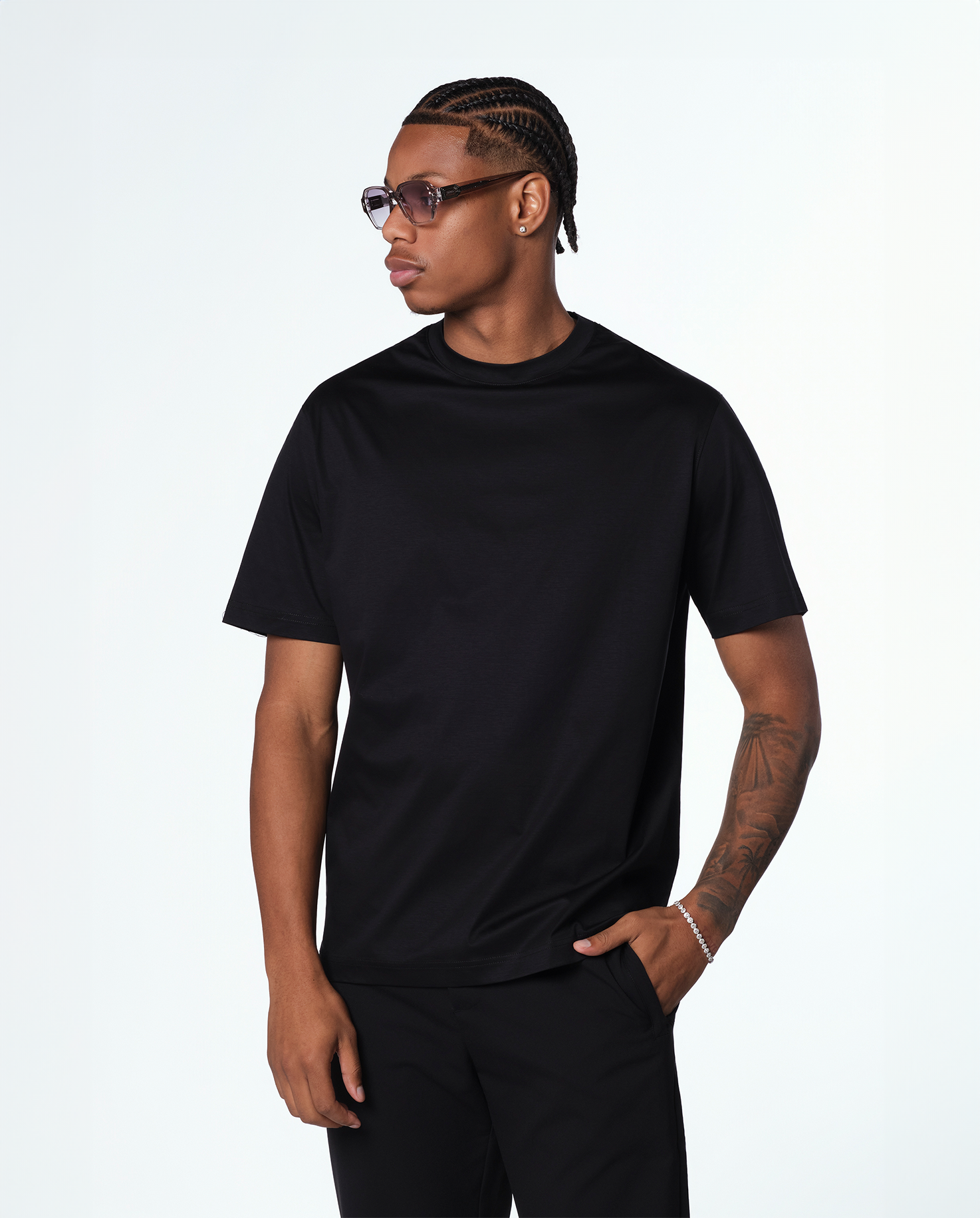 LUXE T-SHIRT - BLACK