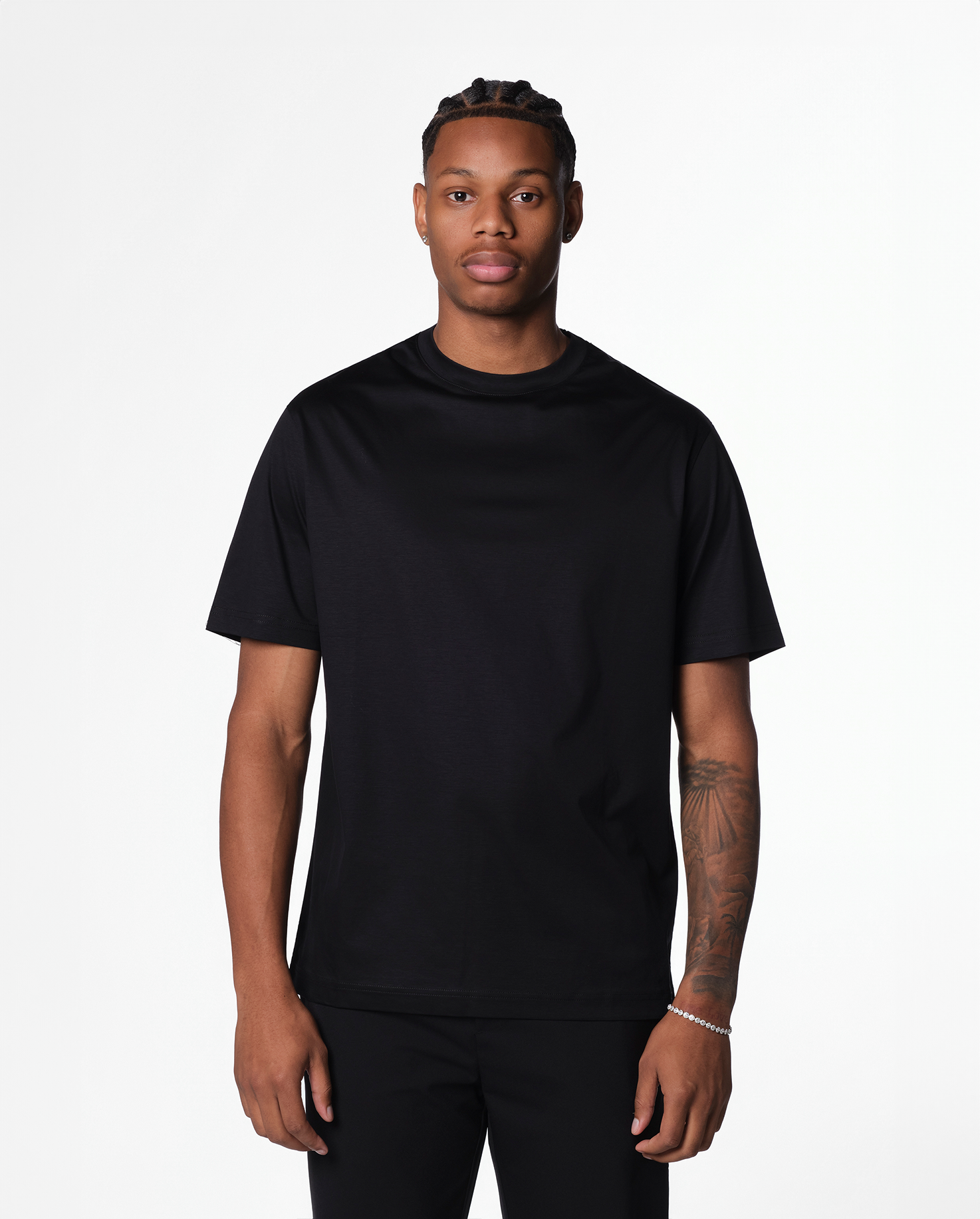 LUXE T-SHIRT - BLACK